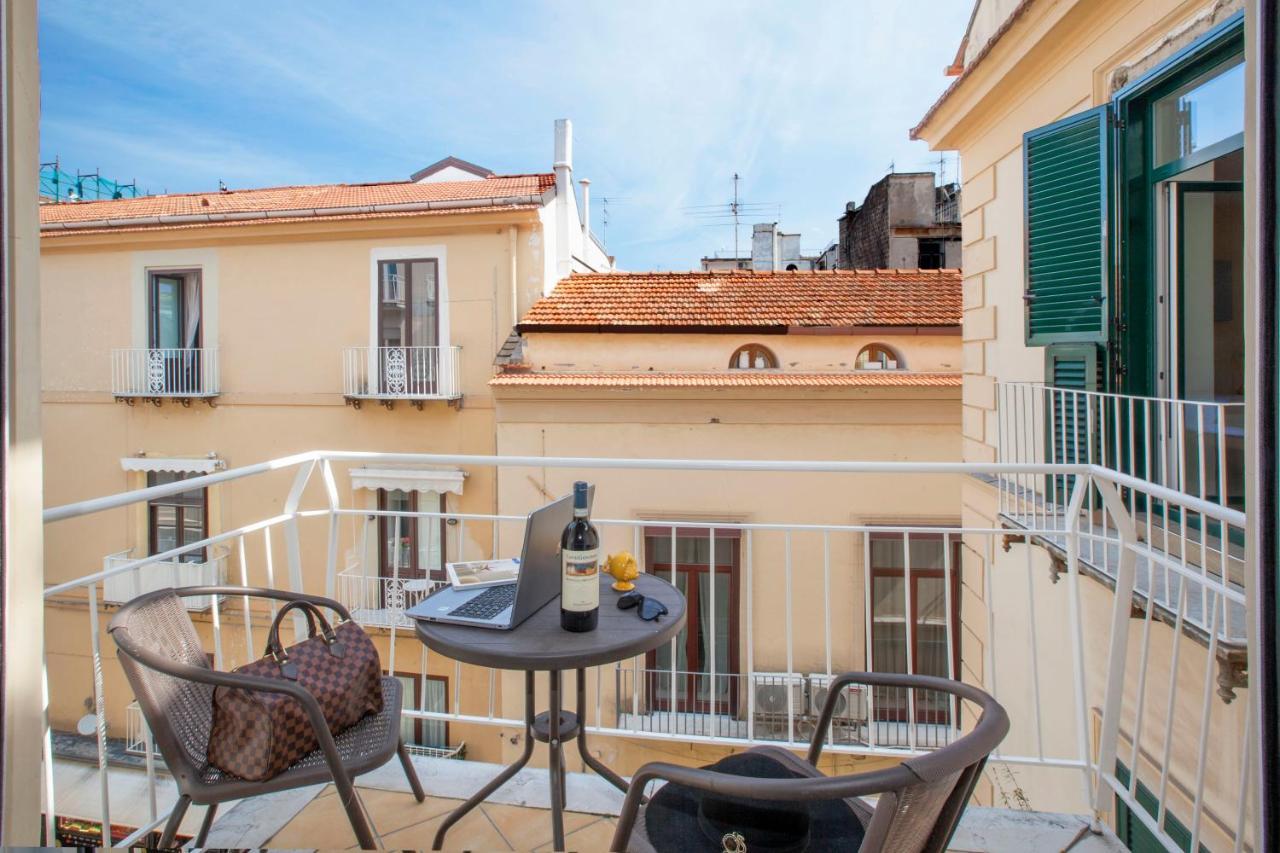 Yourhome - Lidia Rooms & Suites Sorrento Esterno foto