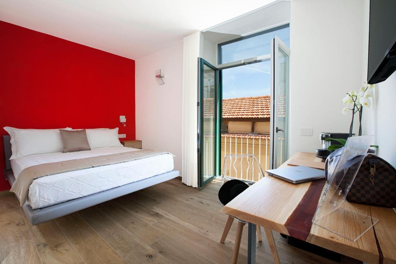Yourhome - Lidia Rooms & Suites Sorrento Esterno foto