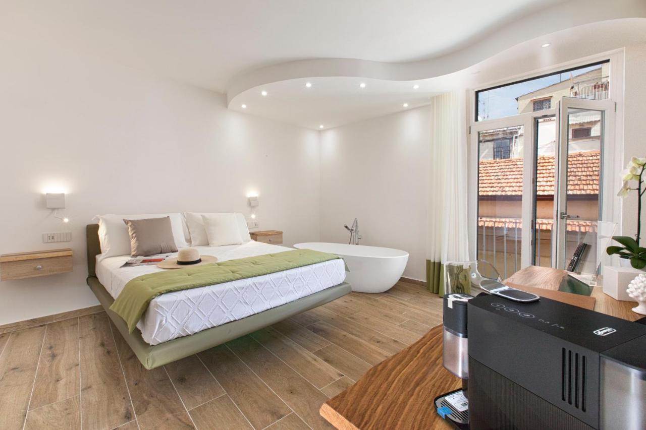 Yourhome - Lidia Rooms & Suites Sorrento Esterno foto