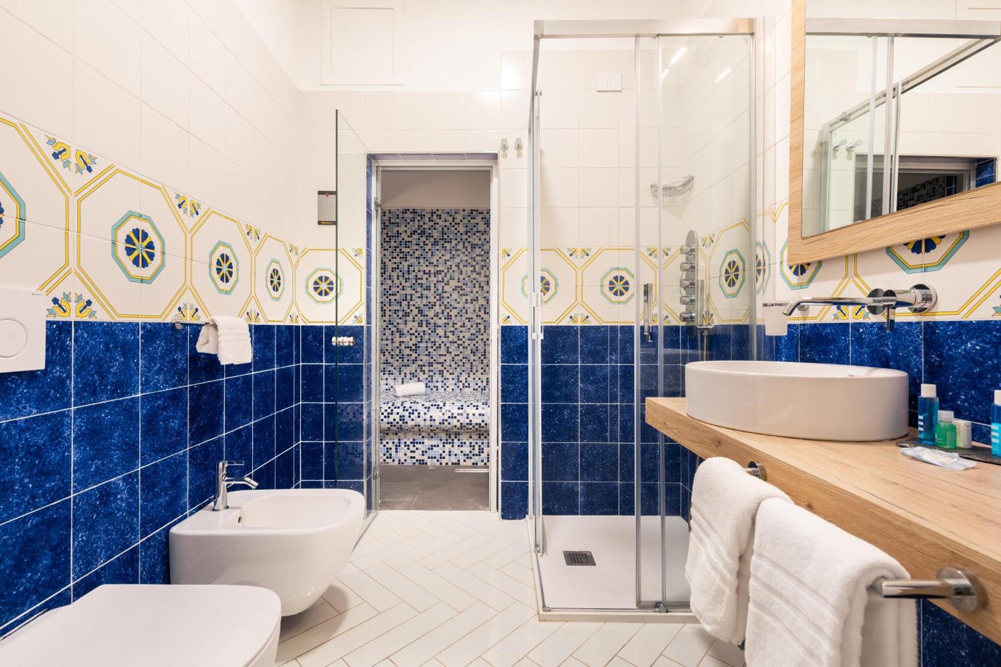 Yourhome - Lidia Rooms & Suites Sorrento Esterno foto